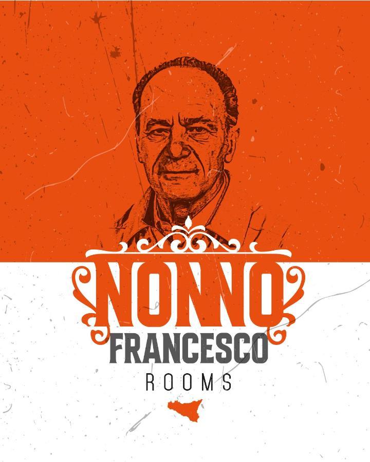 Nonno Francesco Rooms คาตาเนีย ภายนอก รูปภาพ